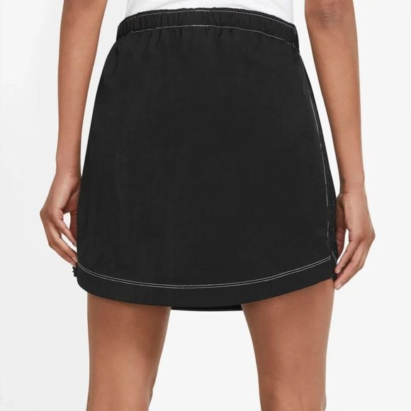 Nike Black Skirt - Picture 2 of 2